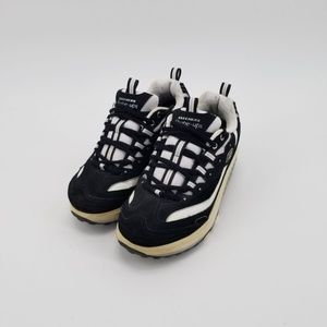 Sketchers Shape-ups Walking Shoes